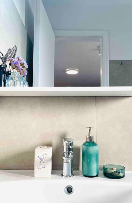 Cozy, Newly Renovated Apartment In Gavrio. Dış mekan fotoğraf